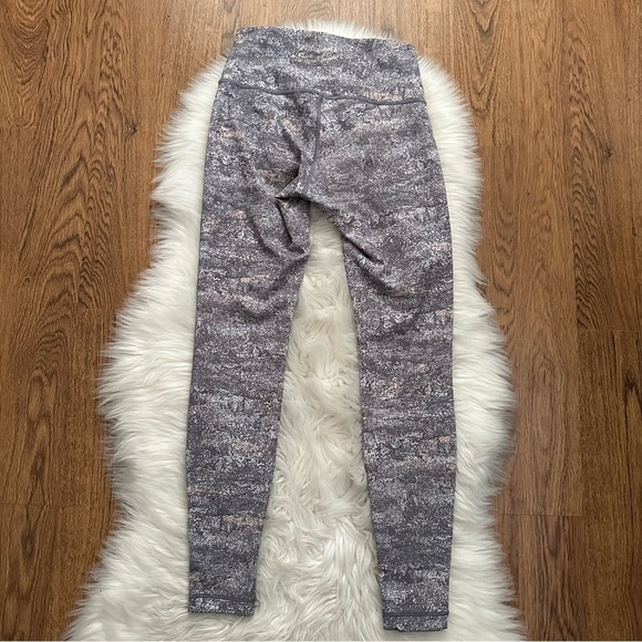 Lululemon Leggings - Picture 5 of 5